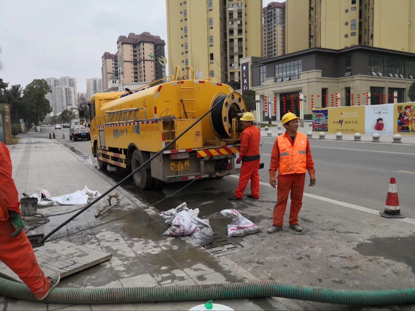 伊宁市排污管道清淤-管道清洗